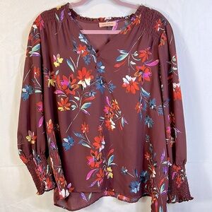 East Adeline Floral Top Long Sleeve Size 2X Stretch Sleeve Cuff and Shoulder New